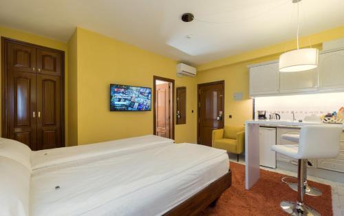 Hotel La Palmera Alhaurín el Grande Extérieur photo